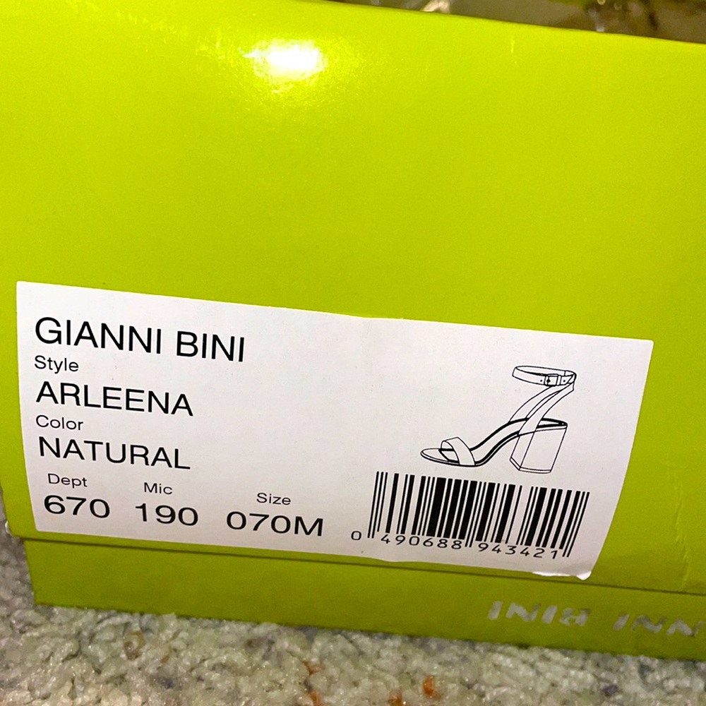 Gianni Bini Leopard Print Block Heels Size 7